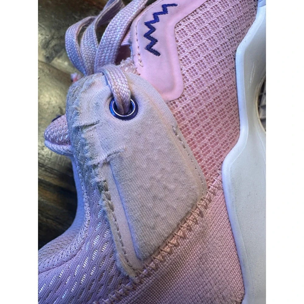Adidas‎ Donovan Mitchell DON Issue 3 Pink  Kids Basketball Shoes Girls Size 3